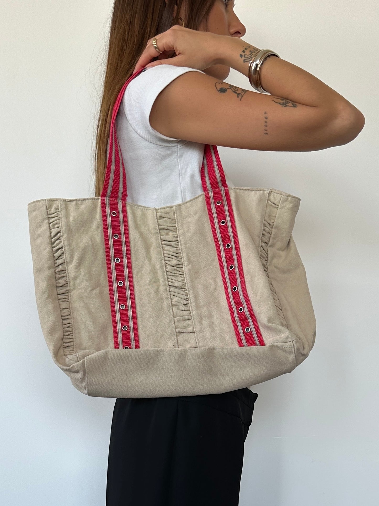 Ruched Eyelet Shoulder Bag ⋆