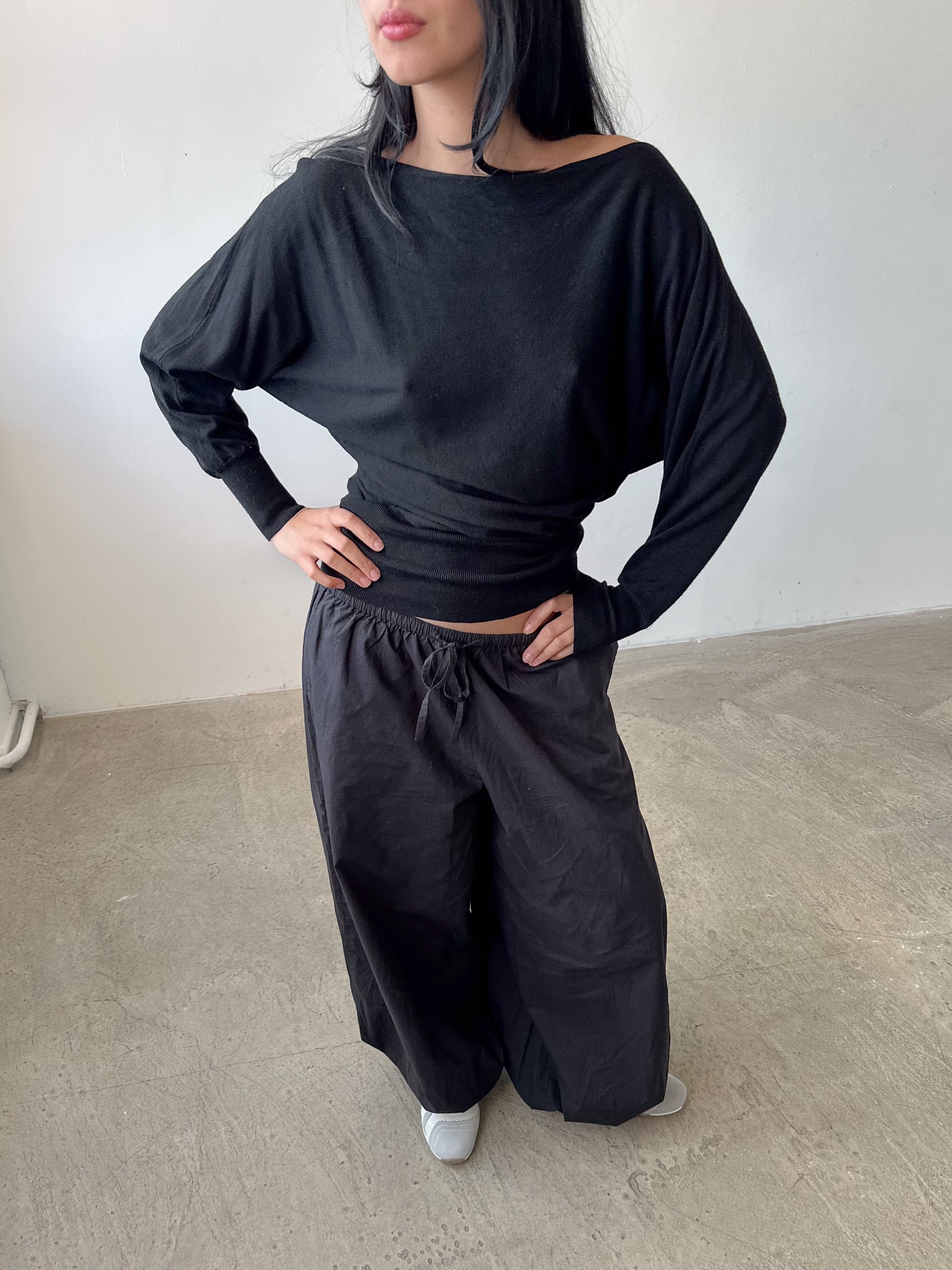 slouch batwing jumper / size s