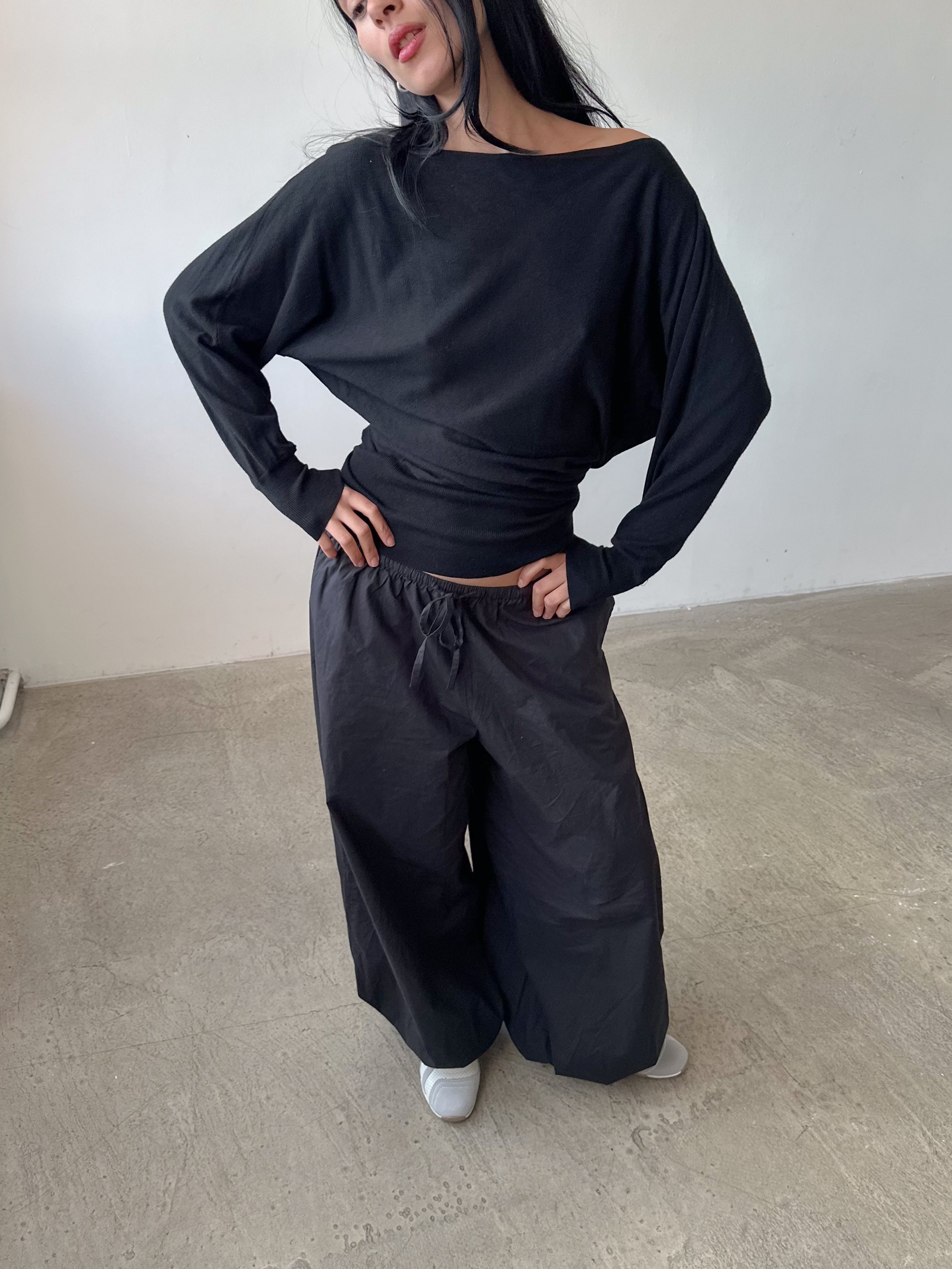 slouch batwing jumper / size s