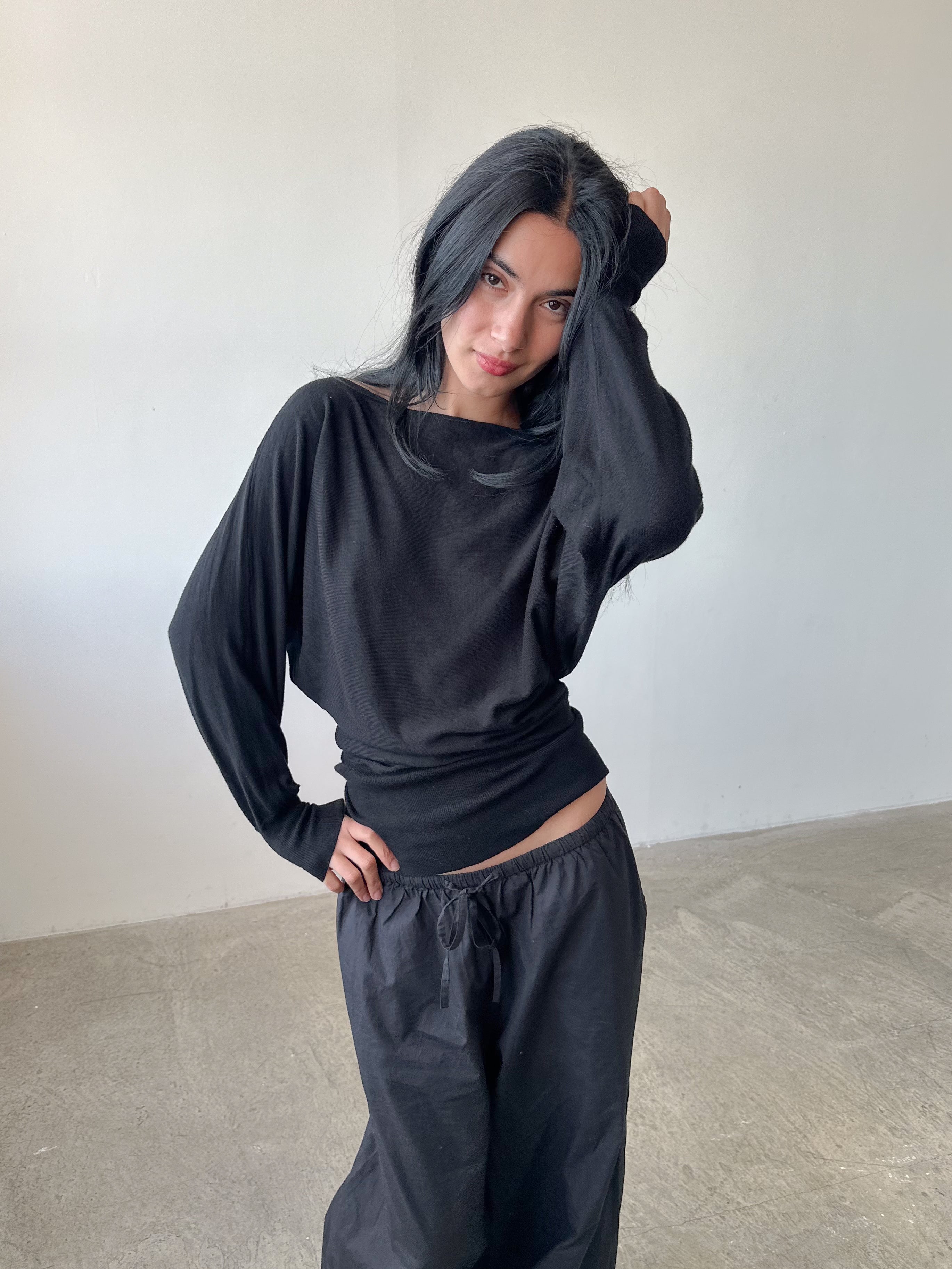 slouch batwing jumper / size s
