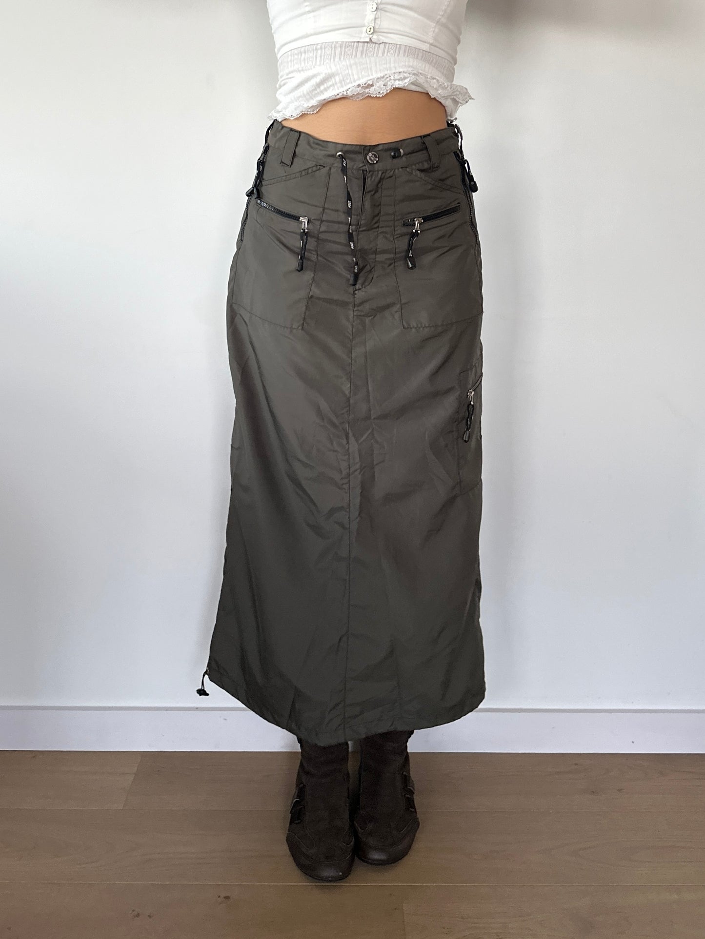 CYBER SKIRT ◦ SIZE XS/S