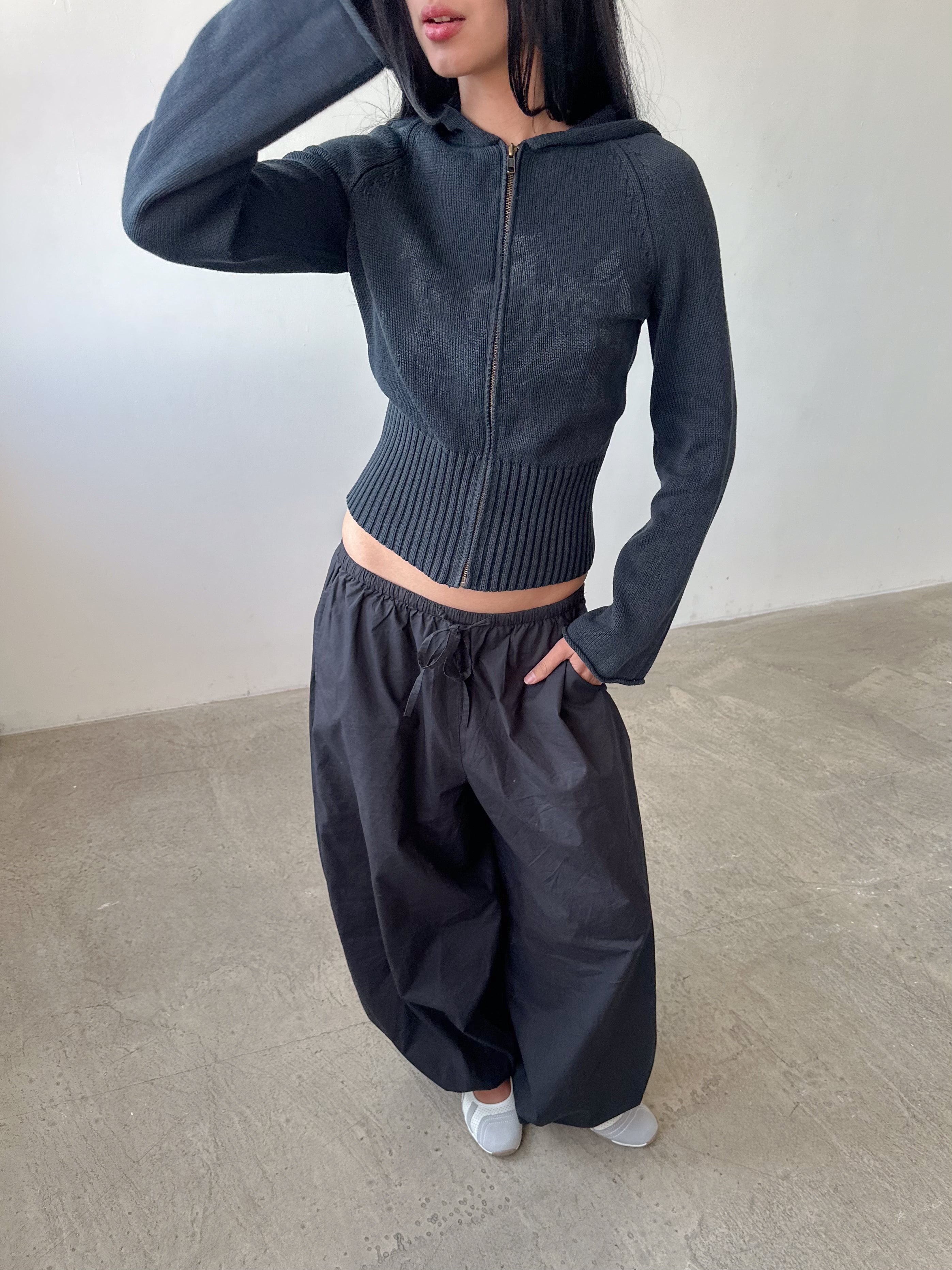 dkny knitted hoodie / size s