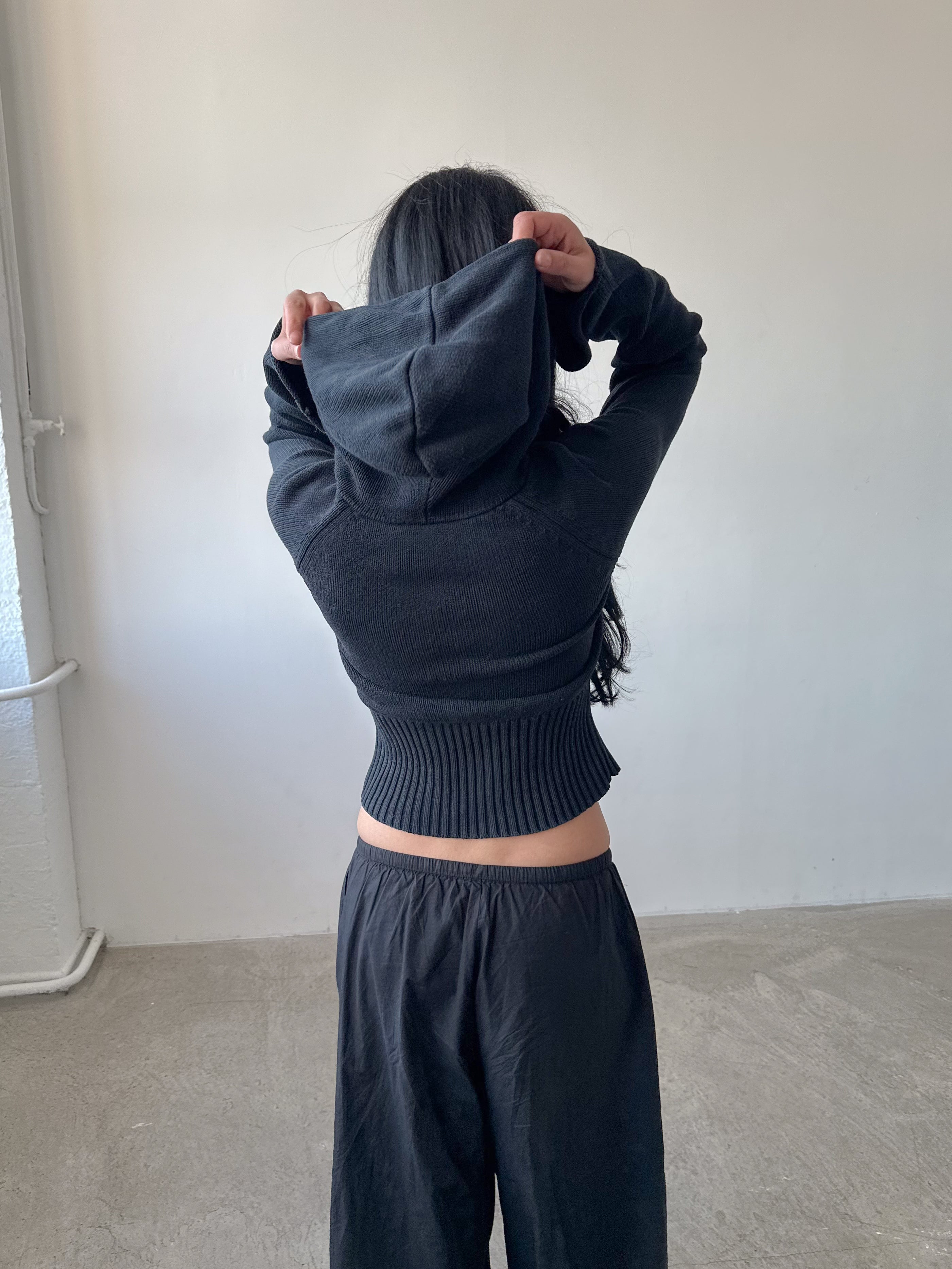 dkny knitted hoodie / size s