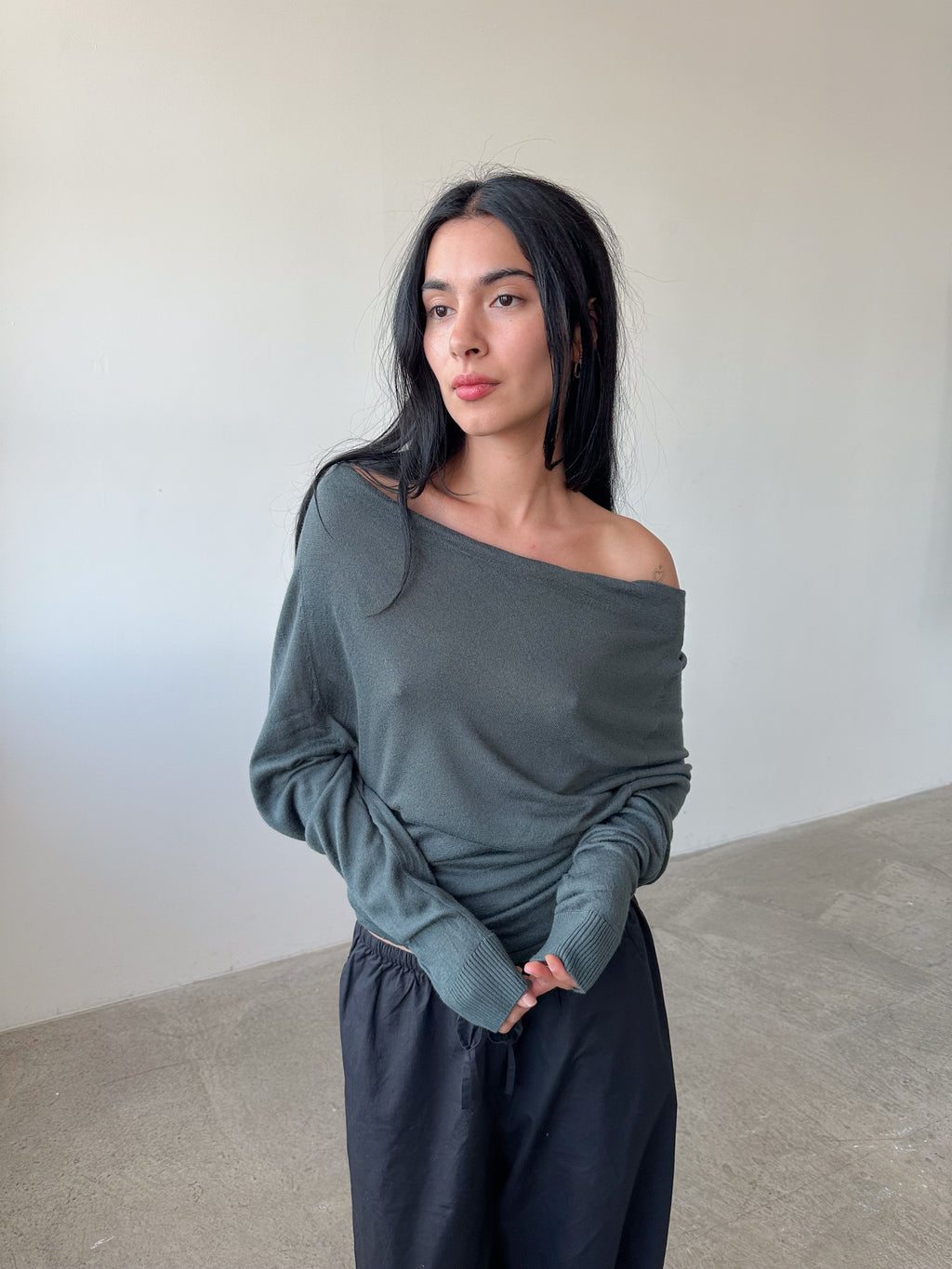 slouchy batwing jumper / size s