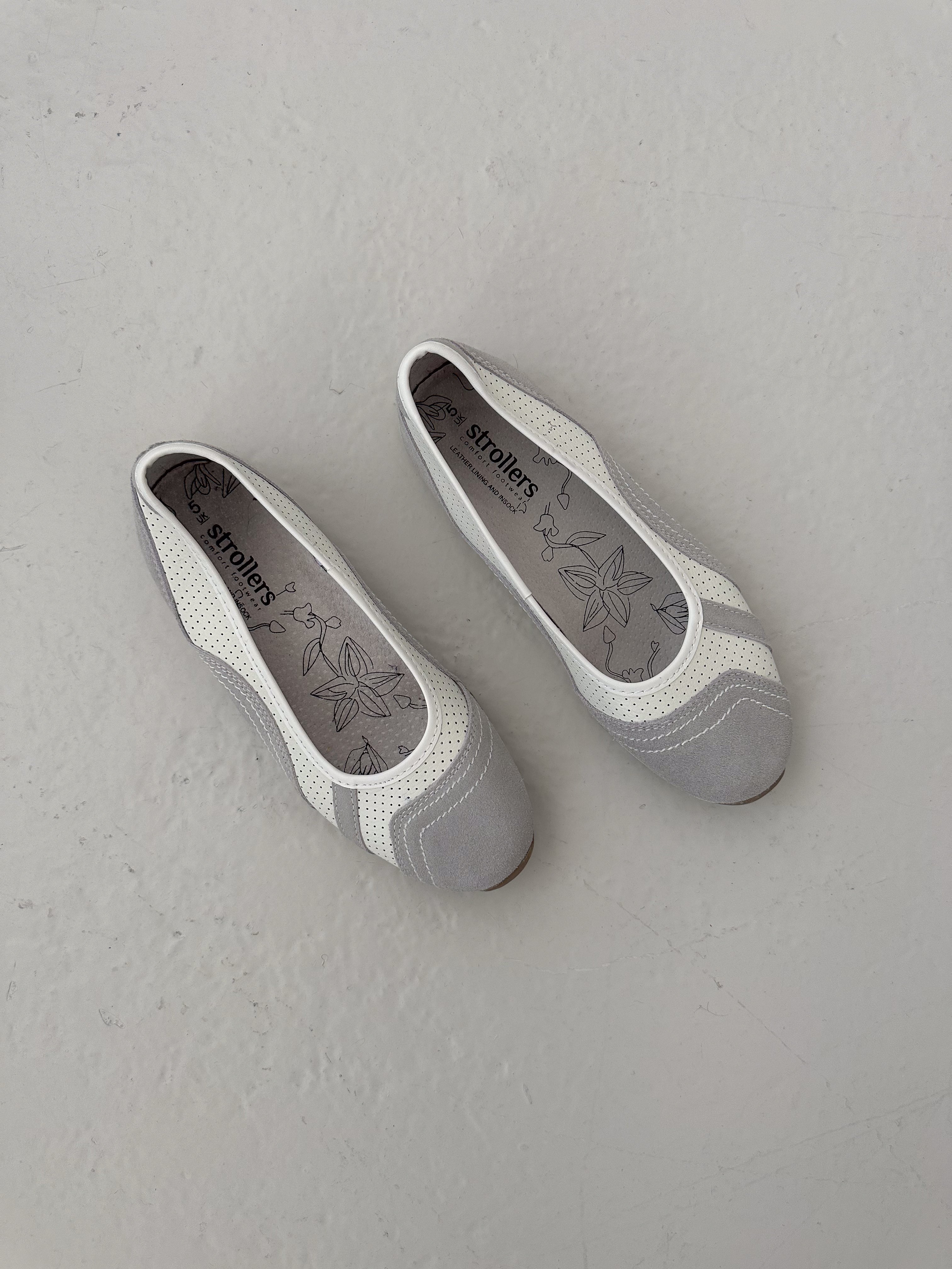 sporty ballet flats / uk size 5