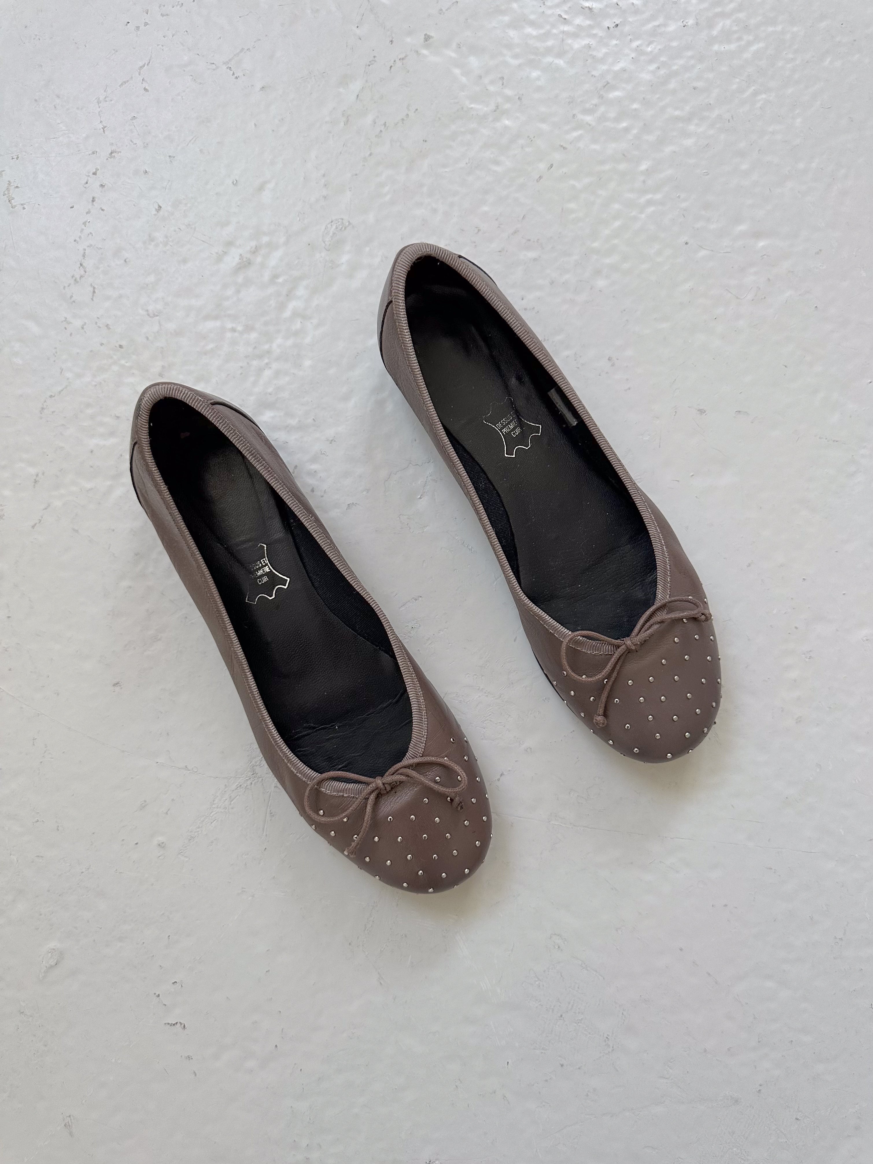 studded ballet flats / uk size 5