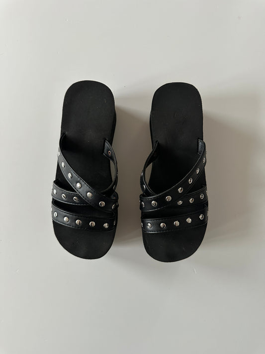 PLATFORM STUDDED SANDALS ◦ UK SIZE 4.5