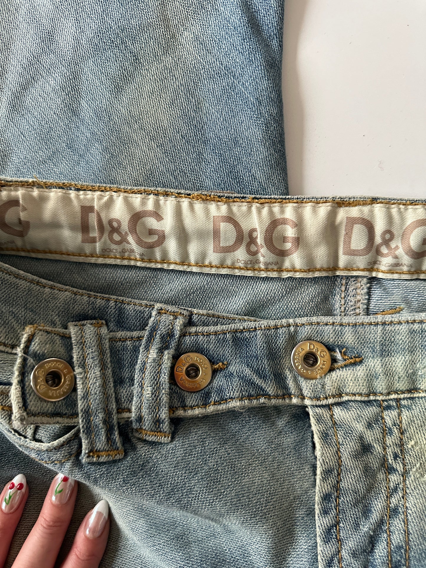 D&G BAGGY JEANS ◦ SIZE XS