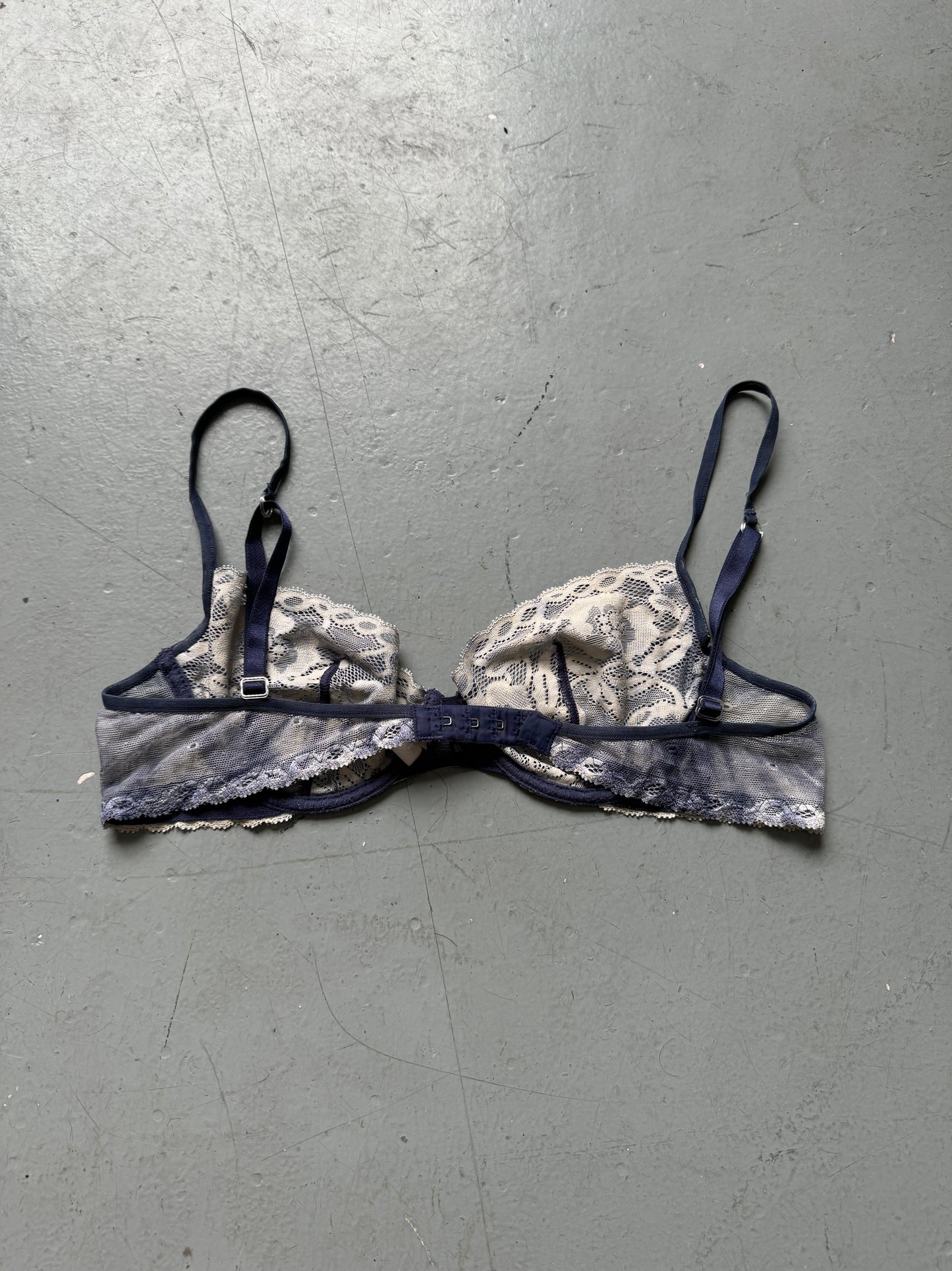 Vintage Bra - UK 34B