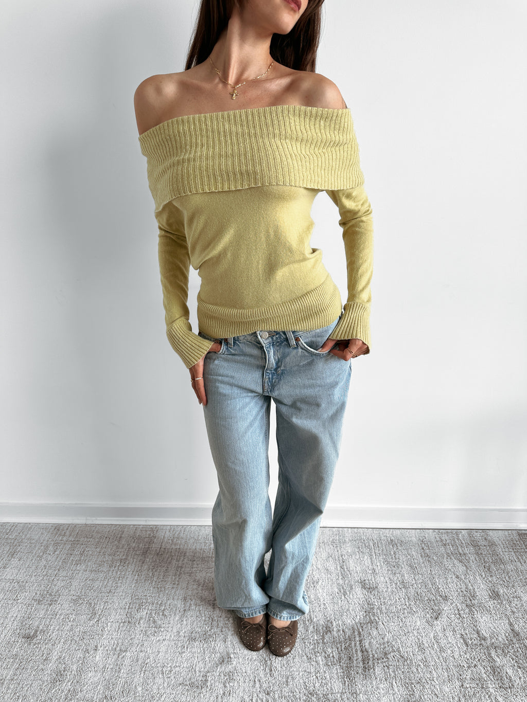 off shoulder jumper / size s