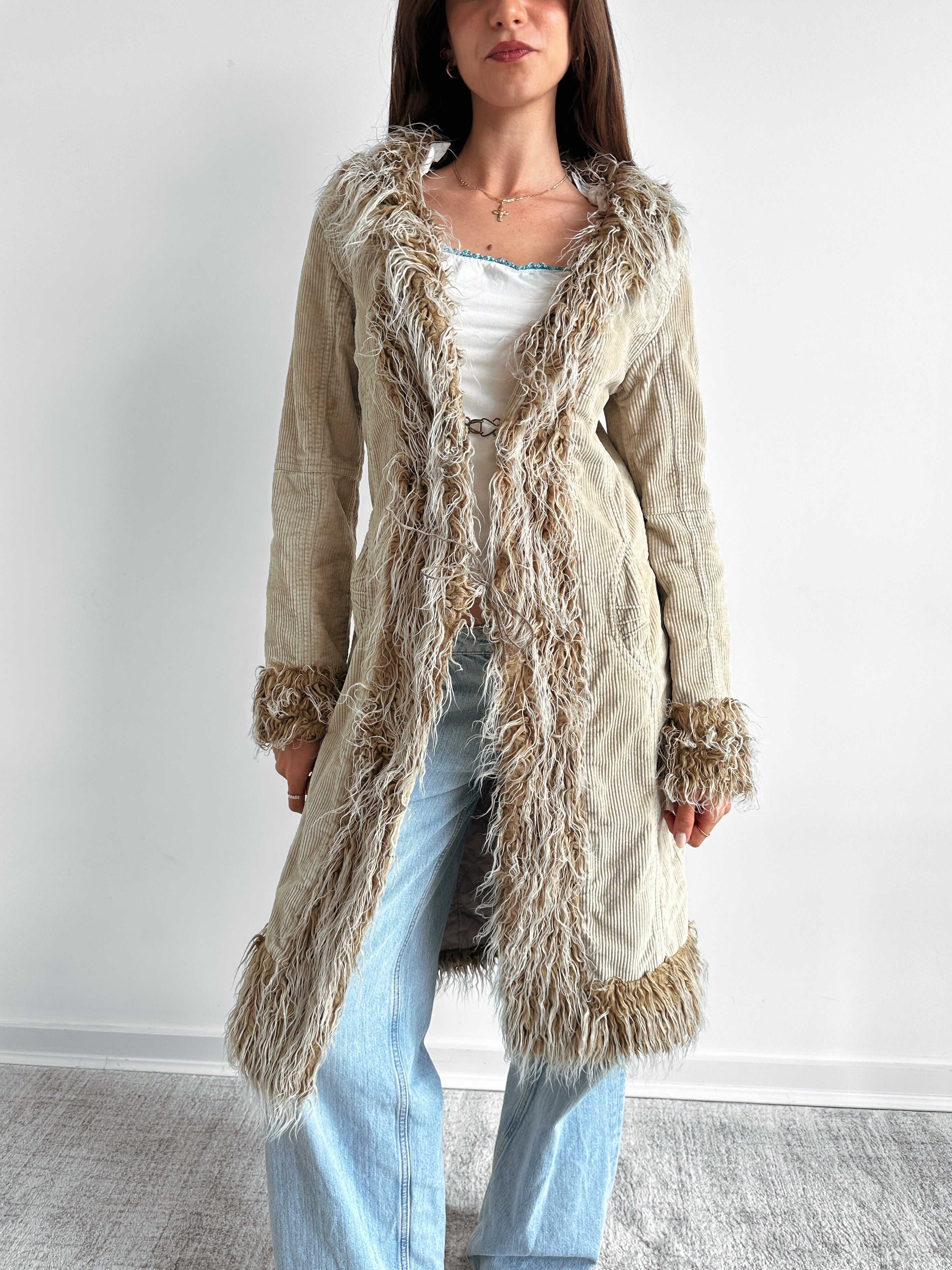 cord afghan coat / size s