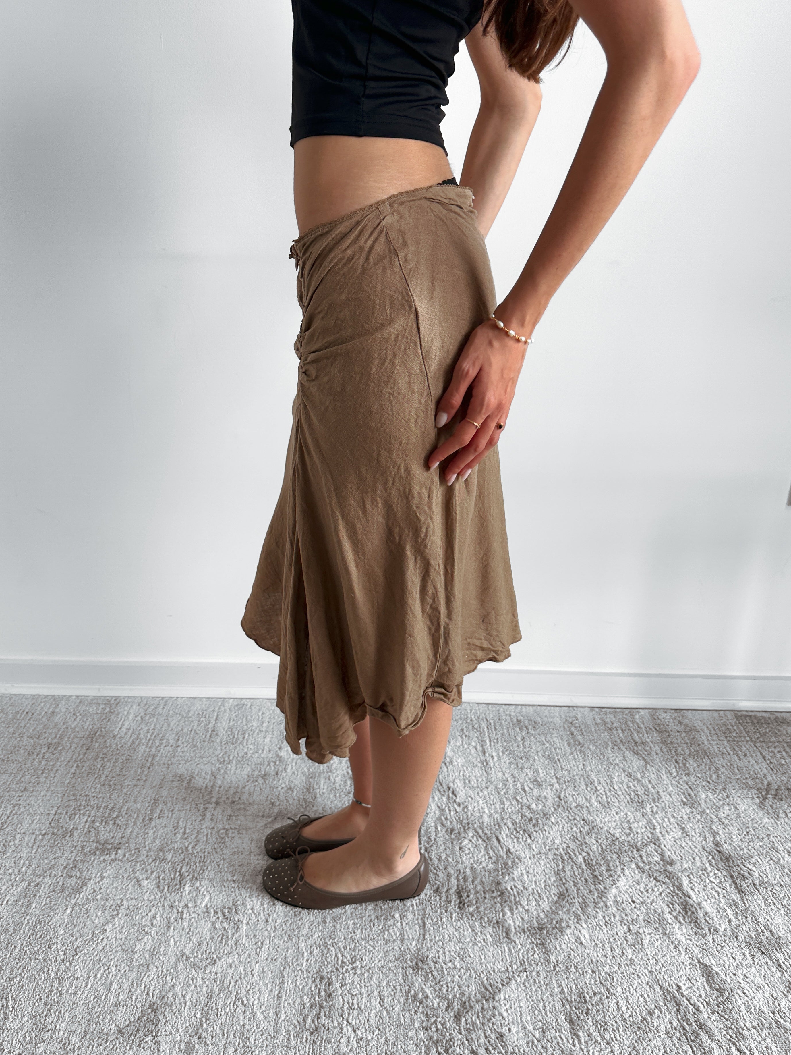asymmetric brown skirt / size s