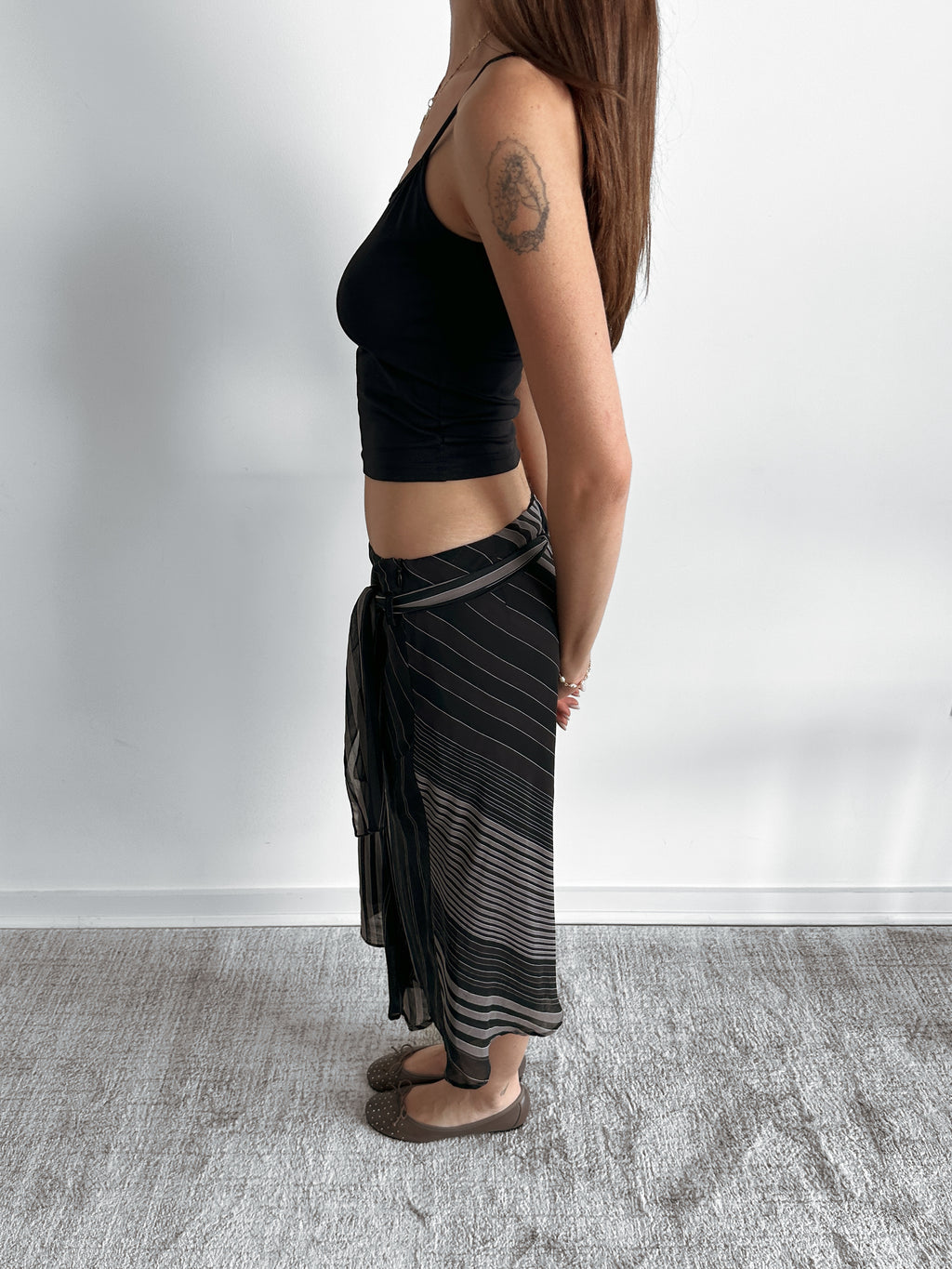 pinstripe skirt / size xs-s