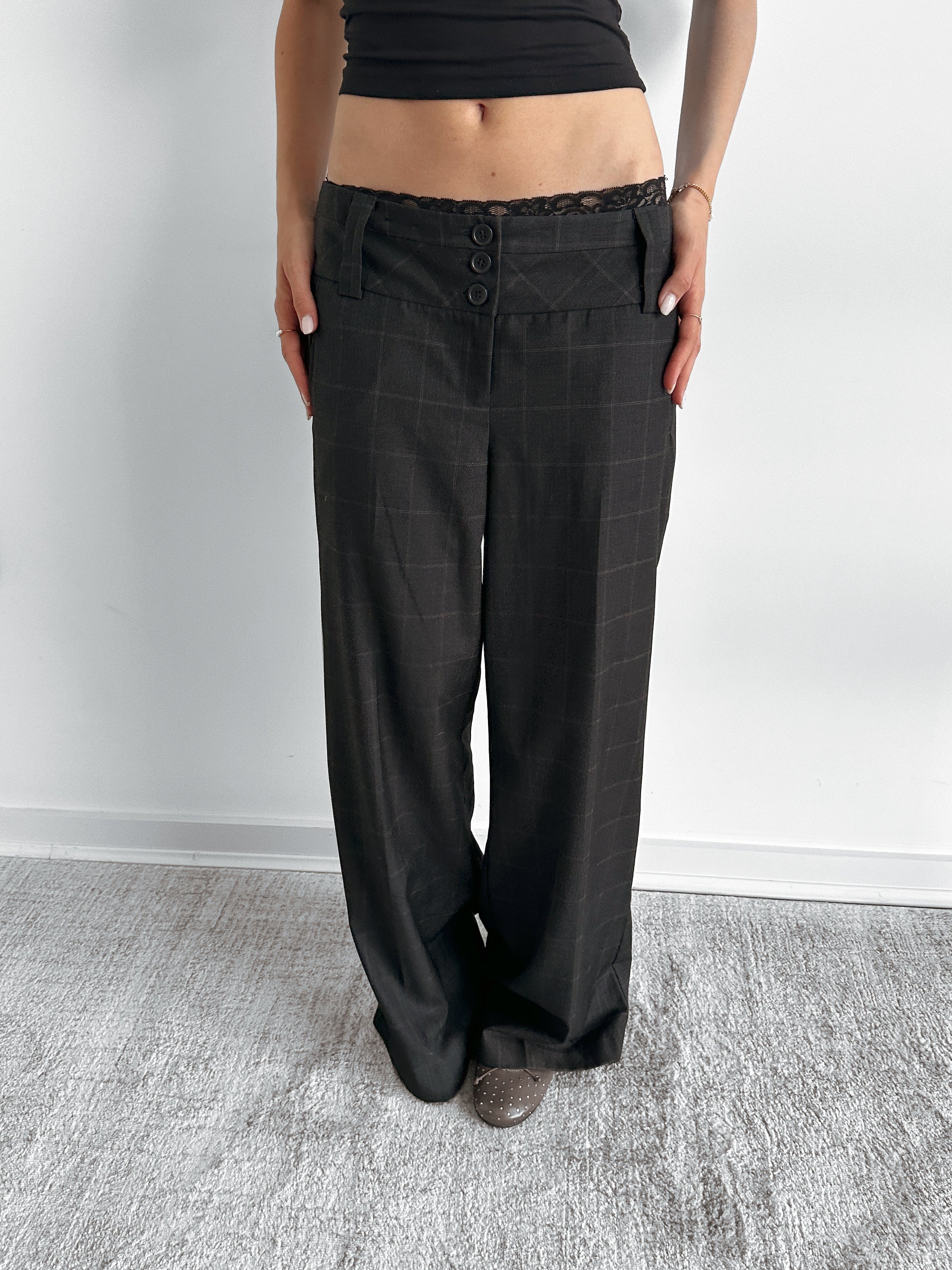 low rise pants / size m