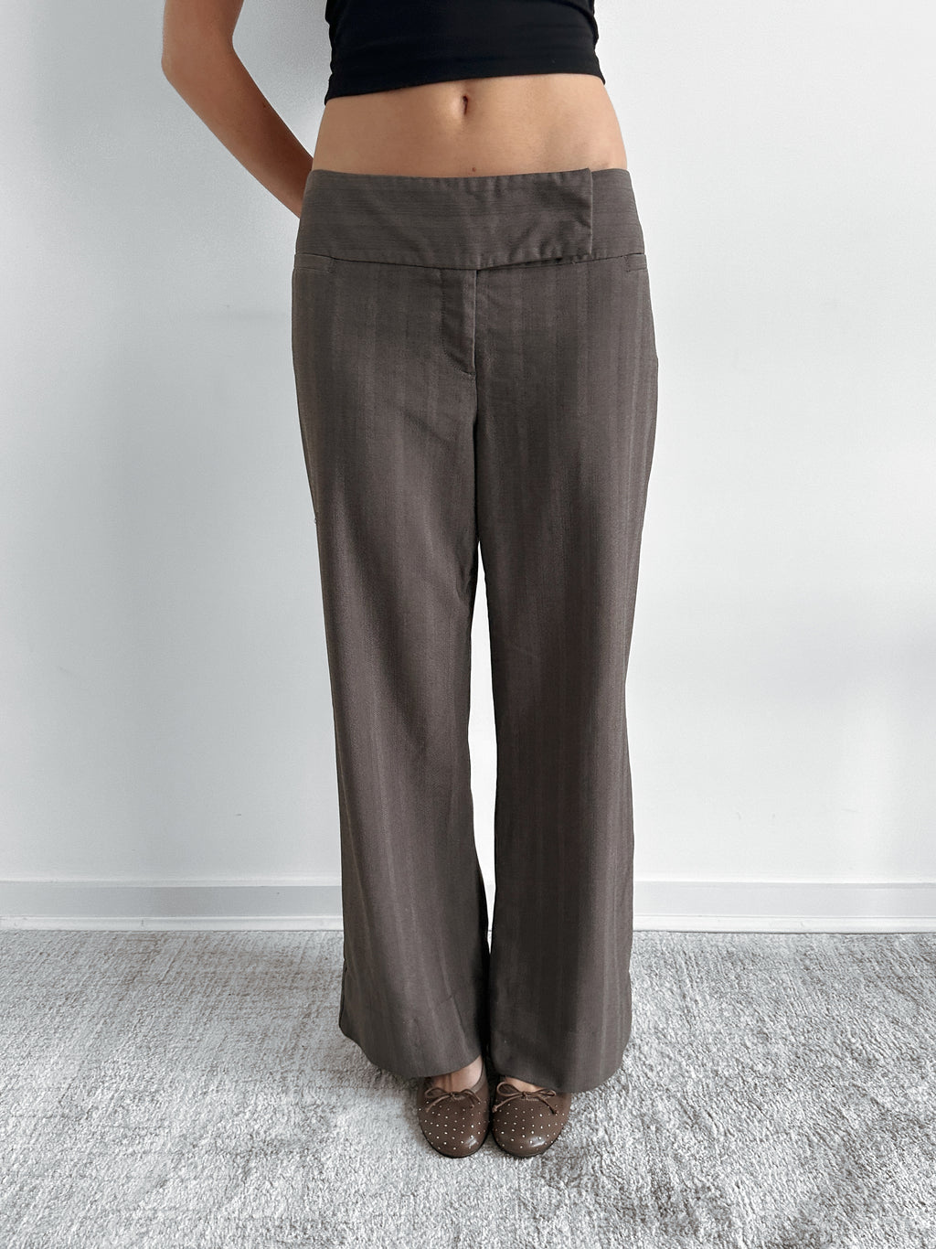 low rise pants / size m