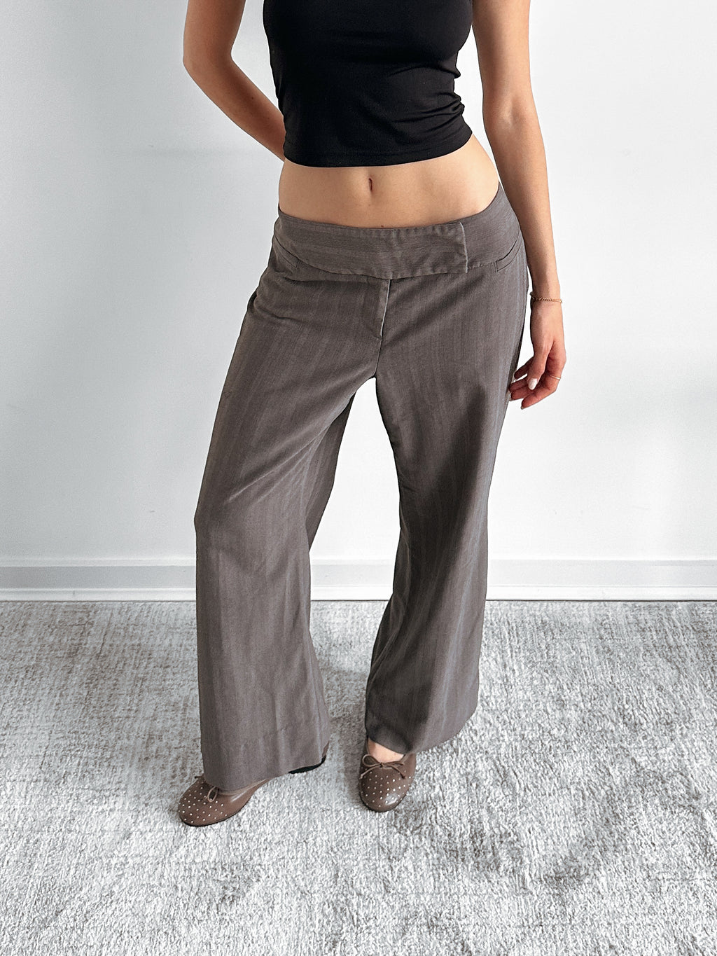 low rise pants / size m