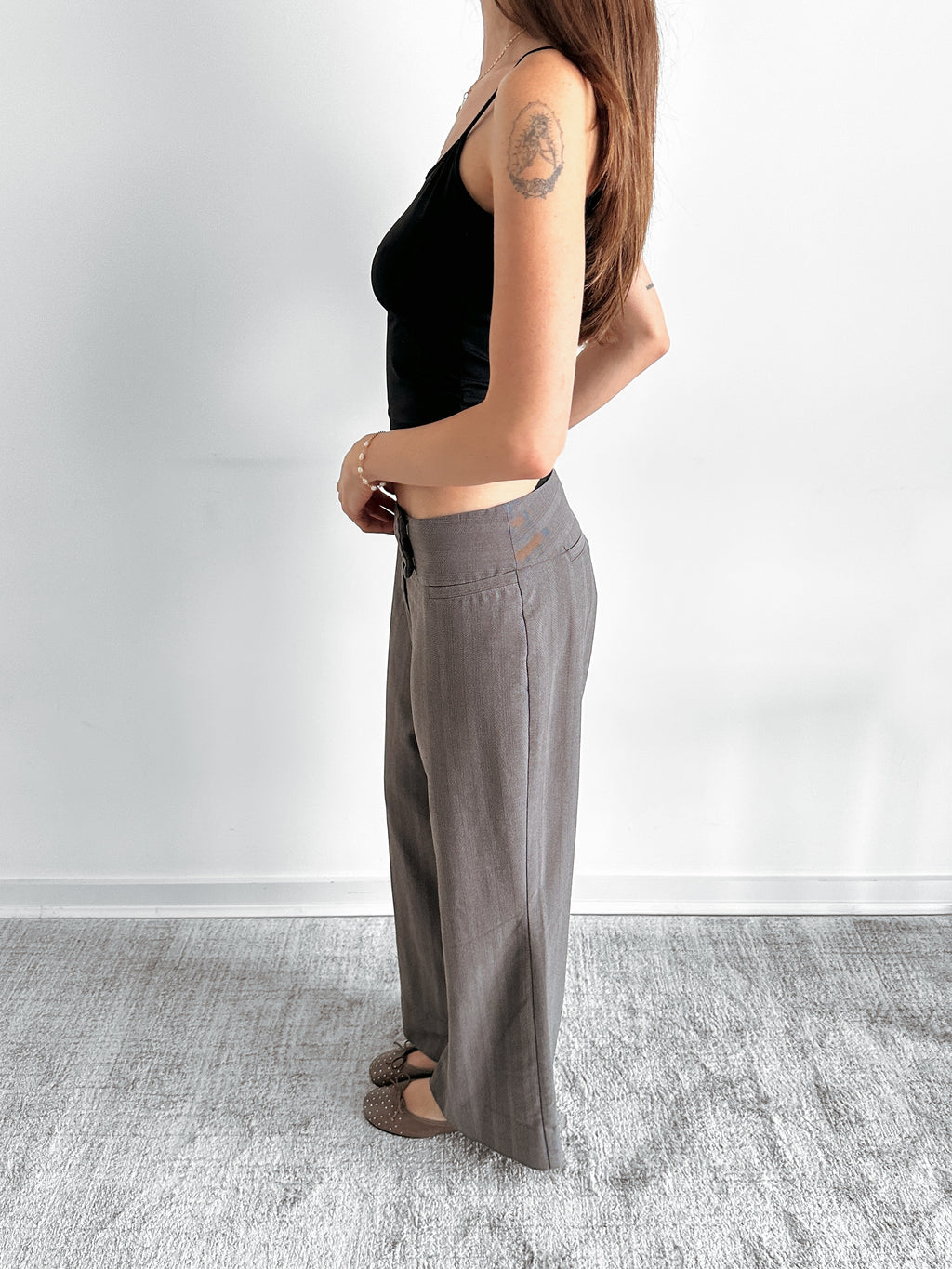 low rise pants / size m