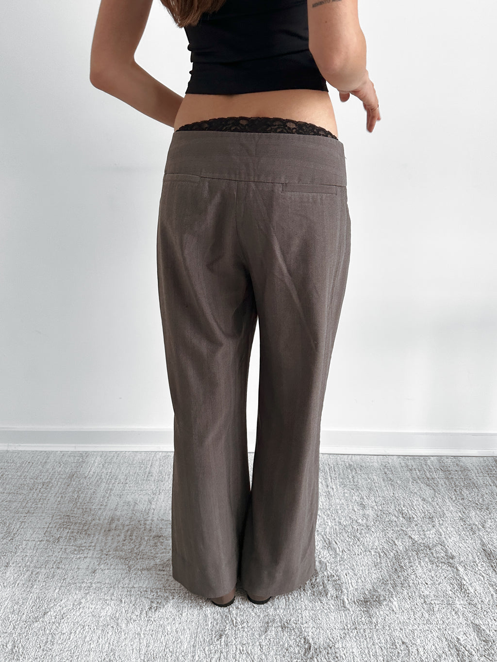 low rise pants / size m