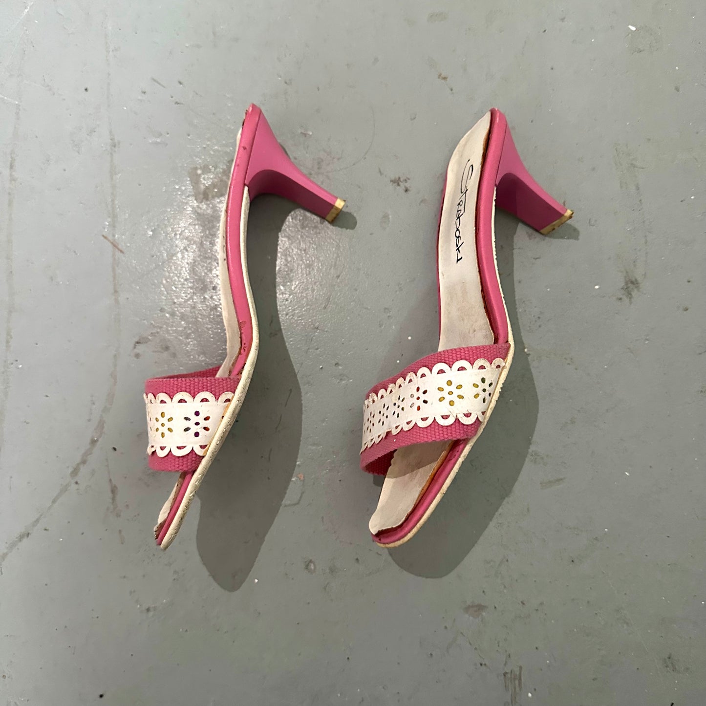 2000'S HEELS - UK SIZE 3