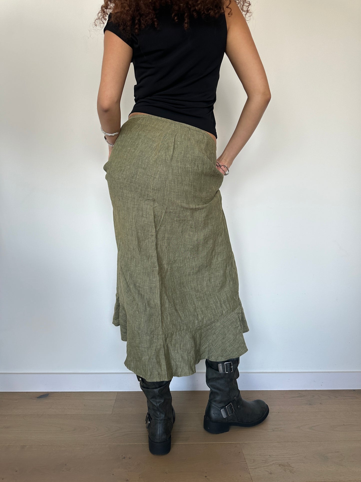 Khaki Linen Skirt · Size M/L