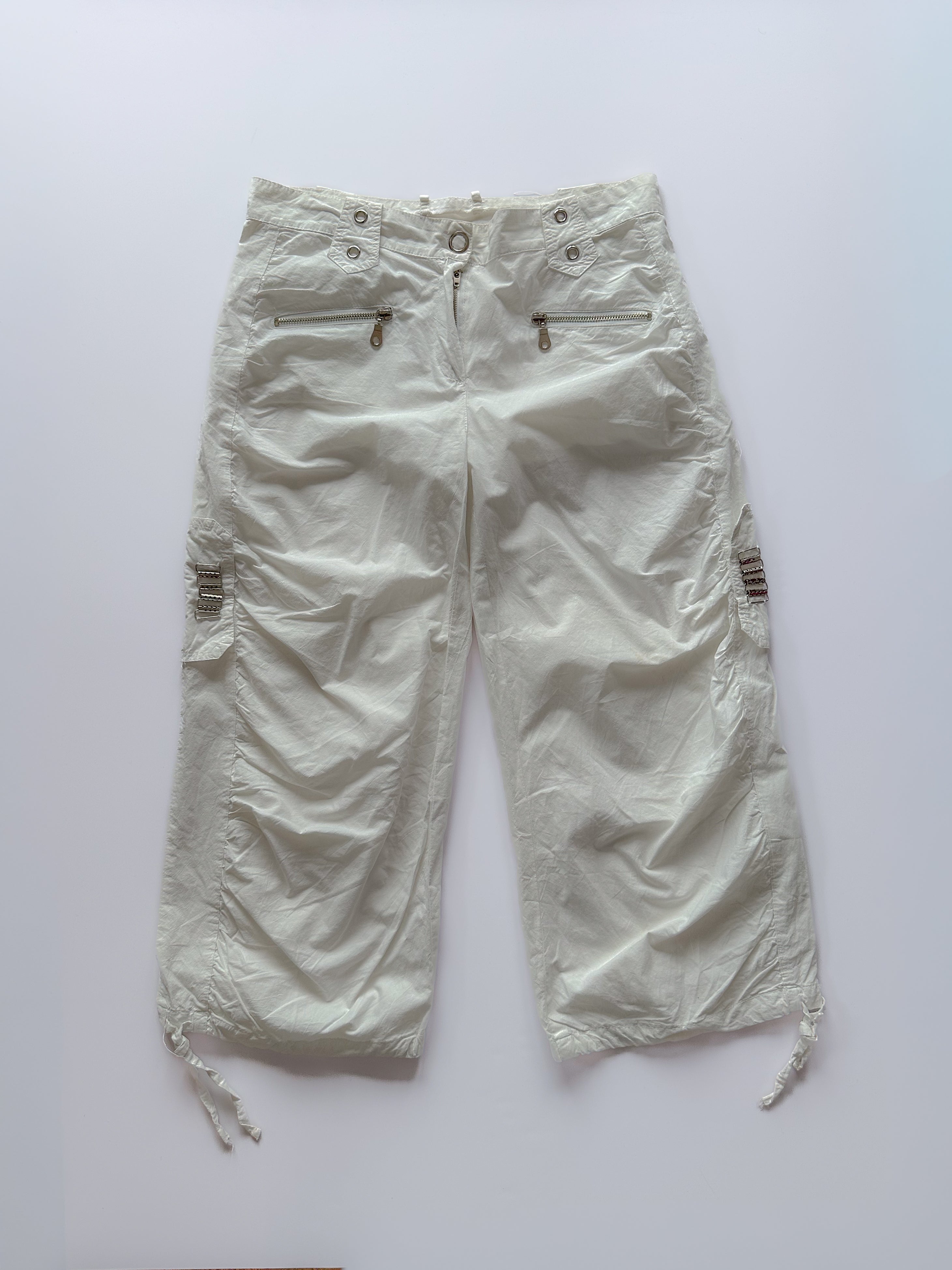 studded cargo capris / size small