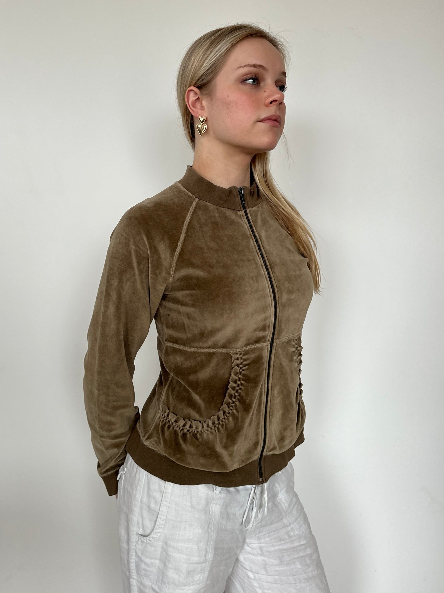 Gathered Velour Zip Up ⋆ Size S