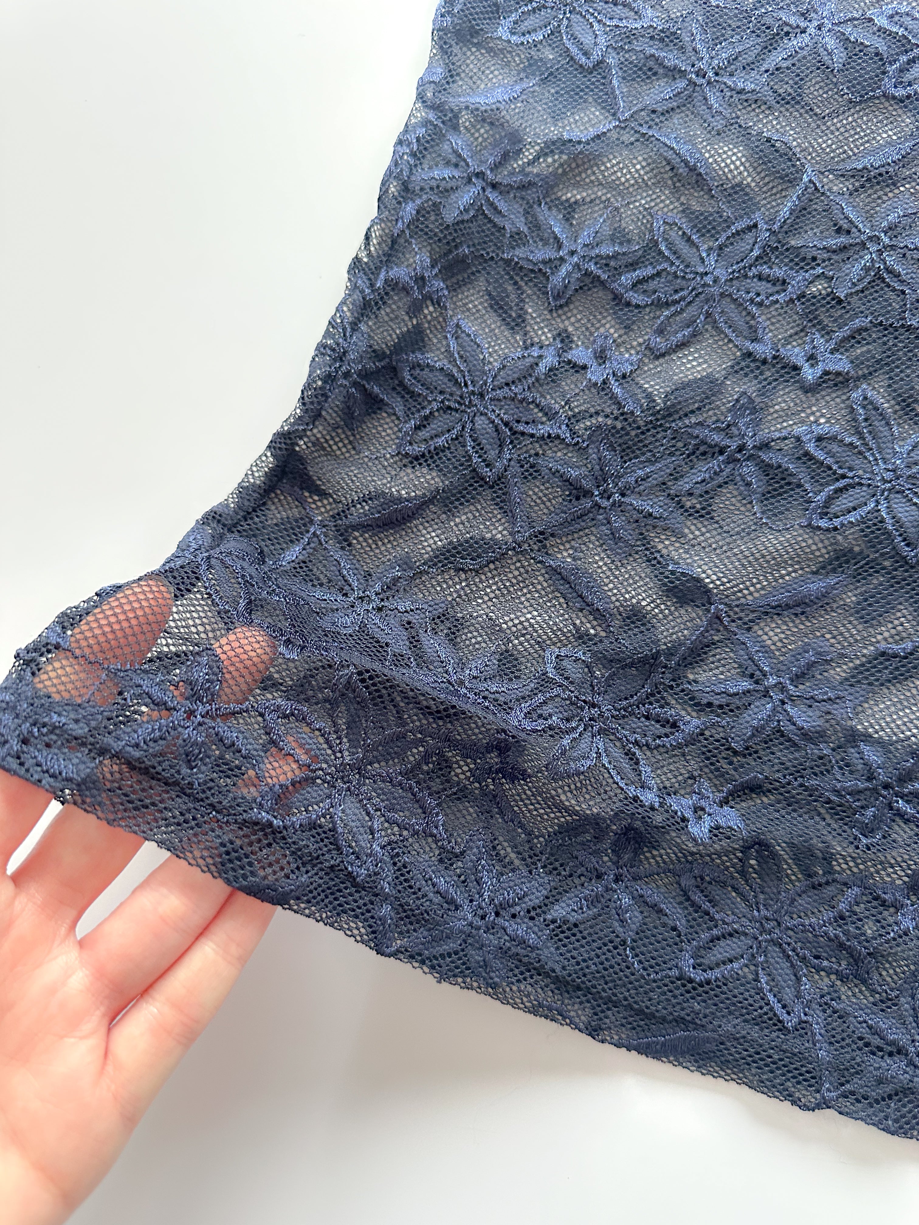 lace tank top / size small