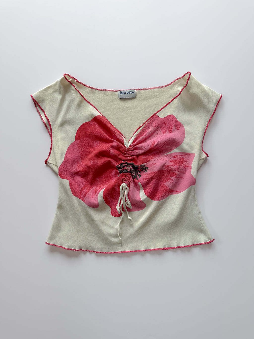 graphic off shoulder tee / size medium