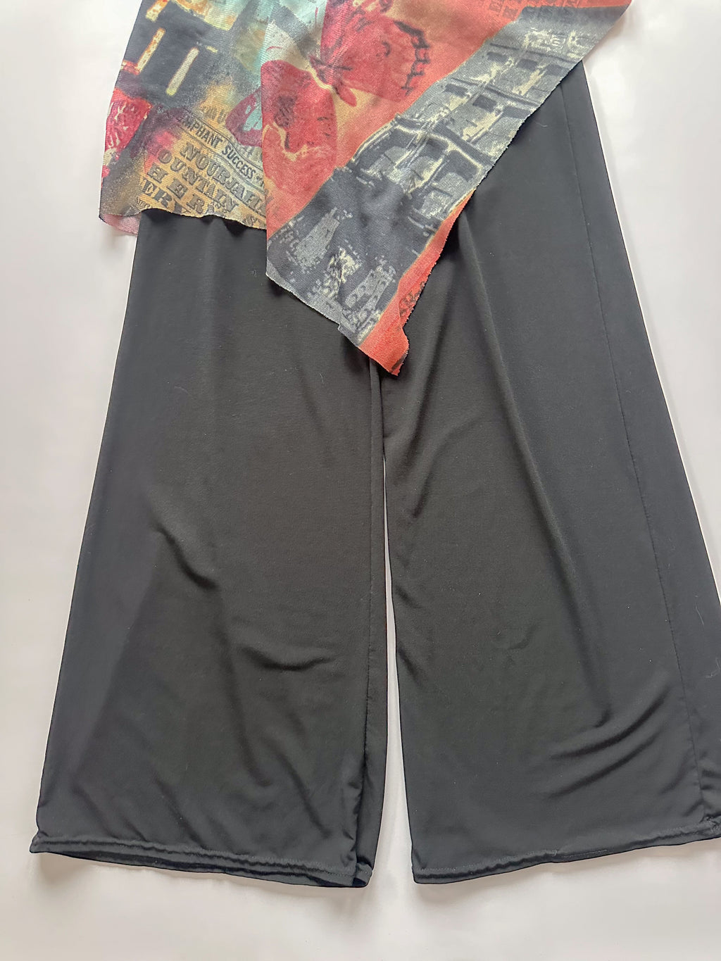 wide leg pants with layered skirt / size small-medium