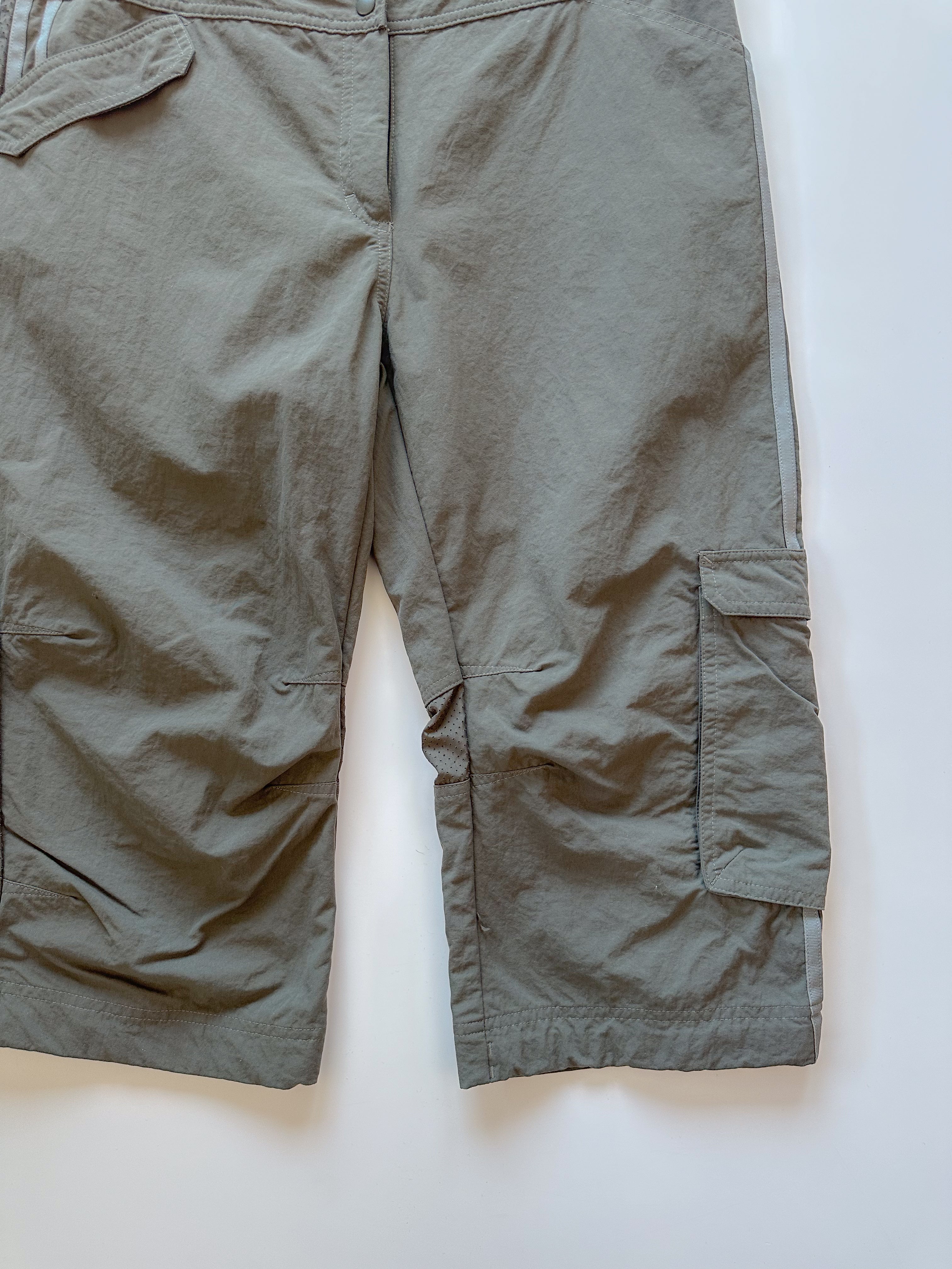 adidas capri pants / size medium