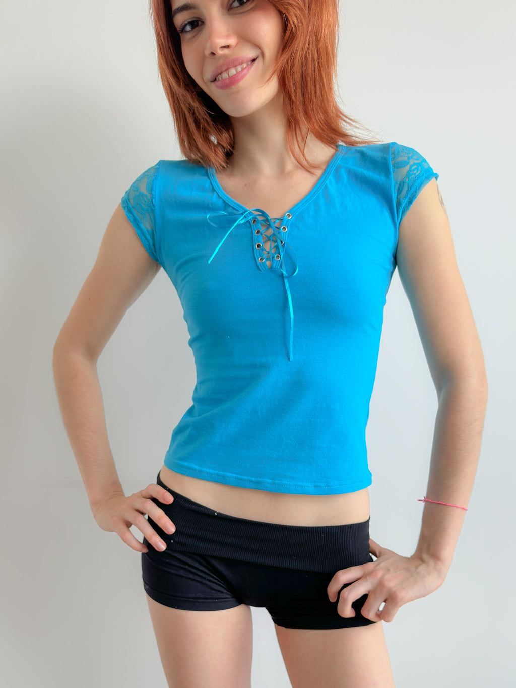 lace baby tee / size xs-s