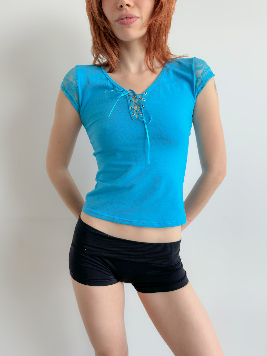 lace baby tee / size xs-s