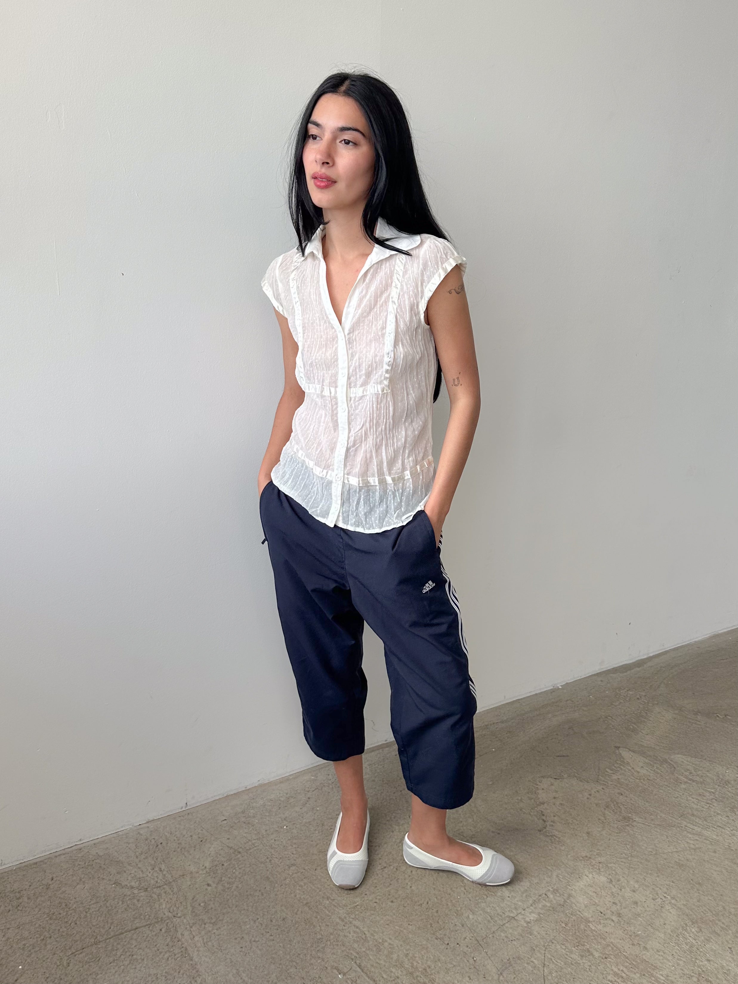 sheer button up / size m