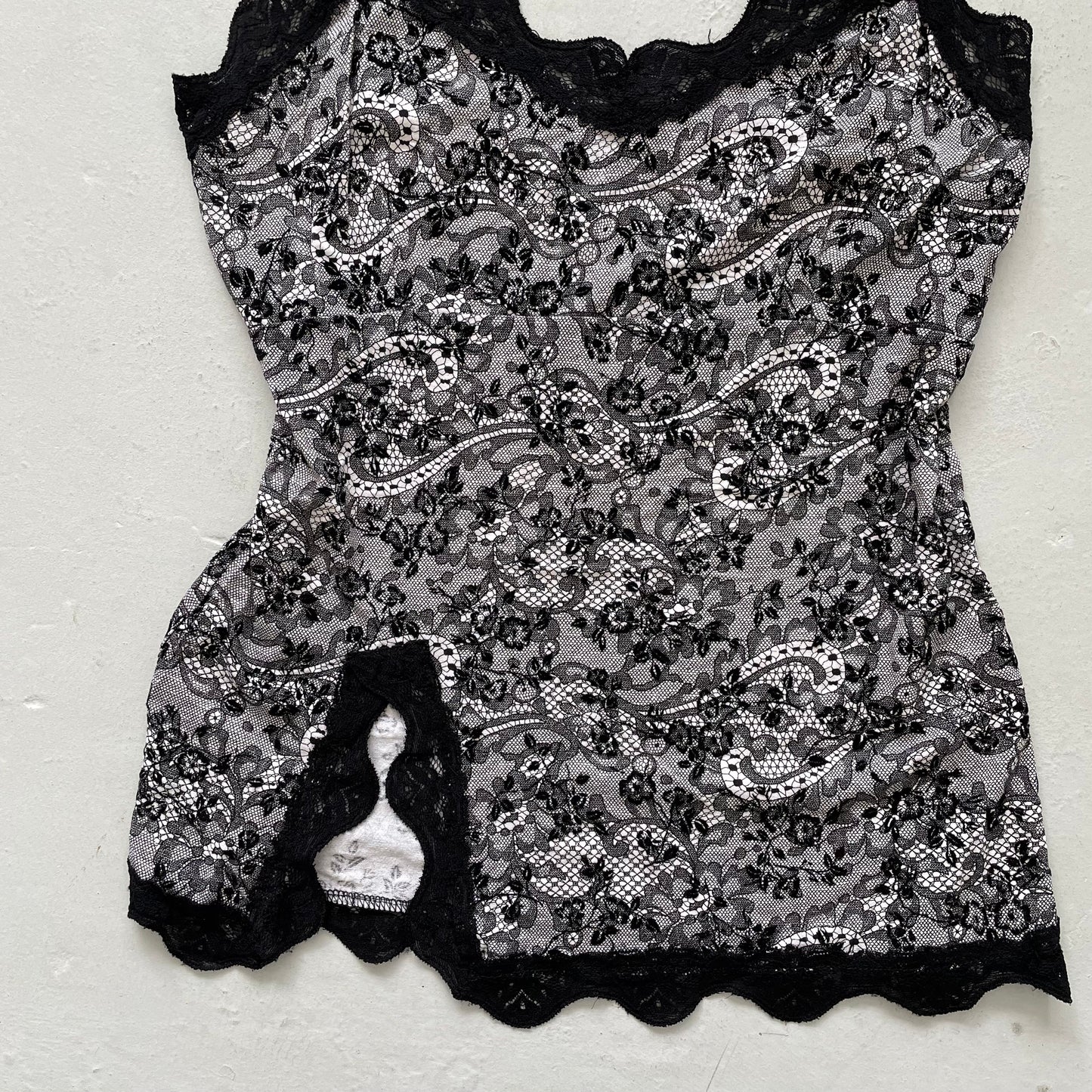 Vintage 90’s Cami Top - Size M